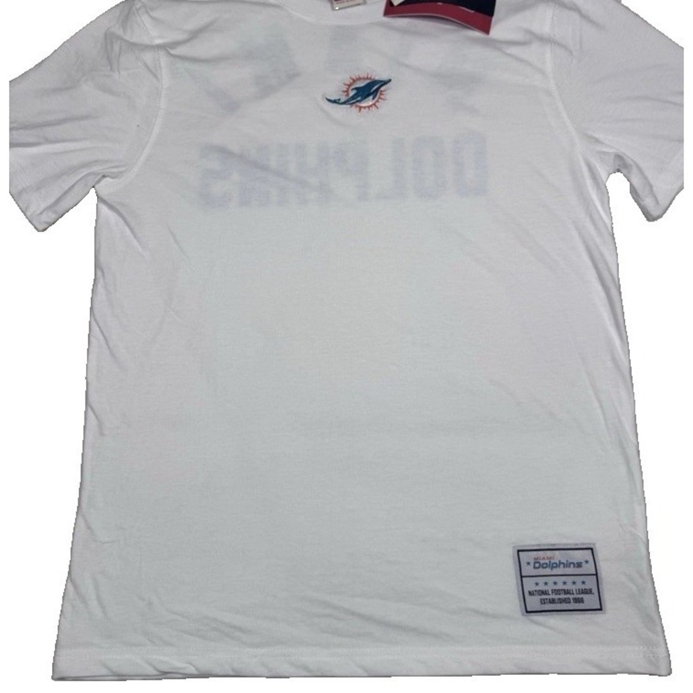 NWT Miami Dolphins Ultra Game NFL T-Shirt Large Embroidered